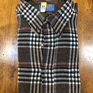 Pendleton Plaid “Fireside” (? Pretty sure) Wool shirt. XL